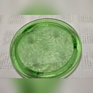 Uranium!! Gorgeous Green Glowing Glass!!